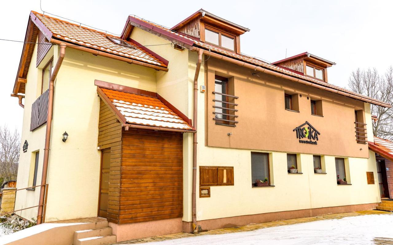 Studio Troika Pavčina Lehota Exterior foto